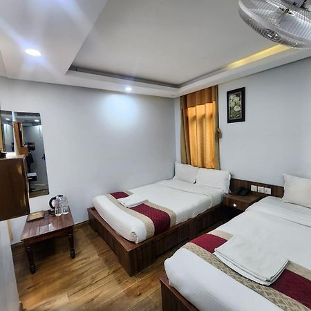 Hotel Kathmandu Inn Екстериор снимка