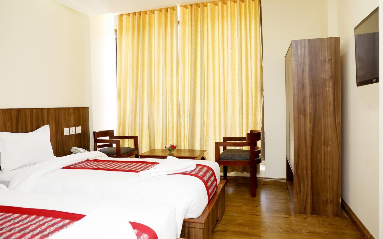 Hotel Kathmandu Inn Екстериор снимка